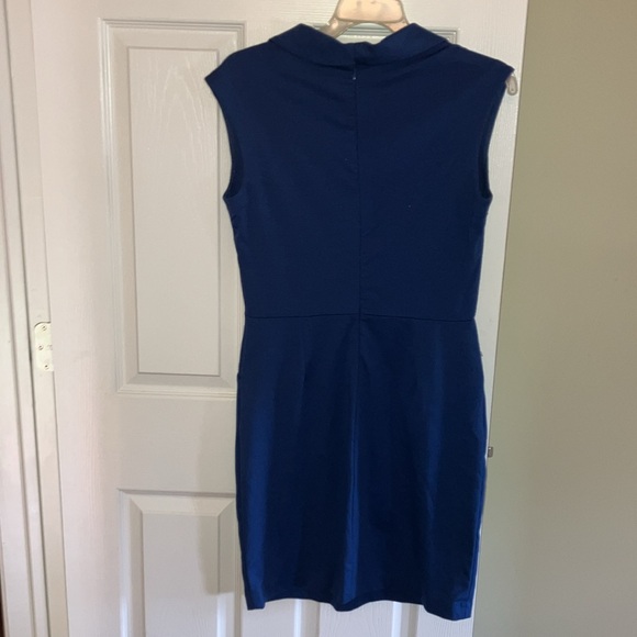Blue Banana Republic sheath dress in size 8. - Picture 7 of 7